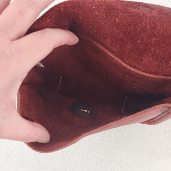 Vintage 70s Brown Leather Crossbody Bag Classic Turnlock Minimalist Quiet Luxury - Picture 4 of 9